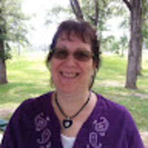 Meet your Posher, Debra